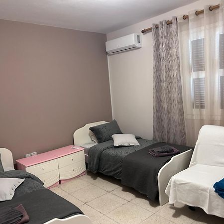 לרנקה Ptolemaidos Cosy Family Apartment מראה חיצוני תמונה